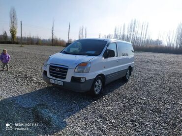 семёрка ош: Hyundai Starex: 2004 г., 2.5 л, Автомат, Дизель, Вэн/Минивэн