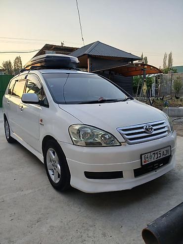 terrano 2: Toyota Ipsum: 2002 г., 2.4 л, Автомат, Бензин, Минивэн — 9