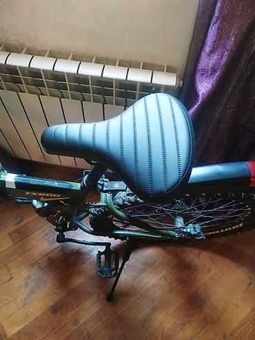 velosipedler: ANMIR TX800 qatlanan dağ velosipedi. Velosiped qara rəngdədir və — 2