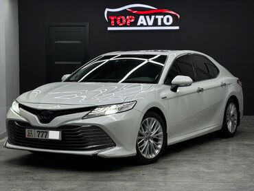 Toyota: Toyota Camry: 2018 г., 2.5 л, Вариатор, Гибрид, Седан