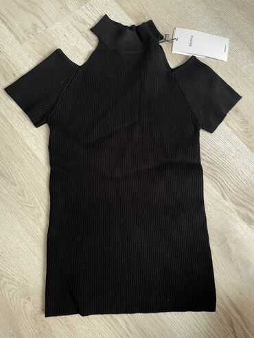 Пиджаки: Original bershka, xs-m olcu stricdi, yeni etiketli