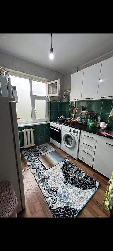 24: 2 комнаты, 44 м², Азия Молл 104 серия, 2 этаж, Косметический ремонт — 3