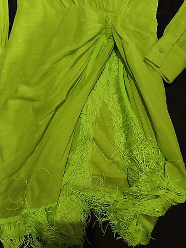 Haljine: Neon zeleno haljina-košulja sa resamam m do l - Model: midi — 17