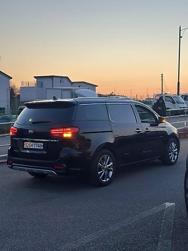 Kia: Kia Carnival: 2017 г., 2.2 л, Автомат, Дизель, Минивэн — 5