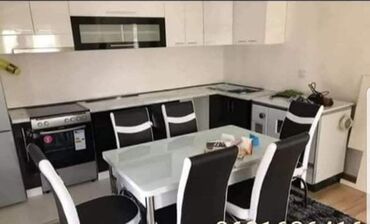 Setovi stolova i stolica: Trpezarijski set – sto sa staklenom pločom i šest stolica - Set — 11