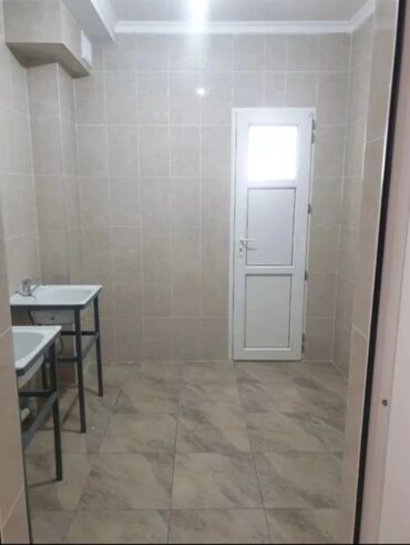 Долгосрочная аренда домов: 15 м², 1 комната, Утепленный, Забор, огорожен — 9