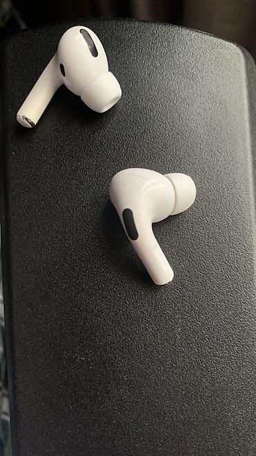 mc book: AirPods Pro
Один наушник нужно починить, работают все функции — 2