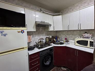 kuxna divan: Mətbəx mebeli dəsti
 Sumqayıtda. Əlaqə :0555146420
QİYMƏT-300 AZN — 2