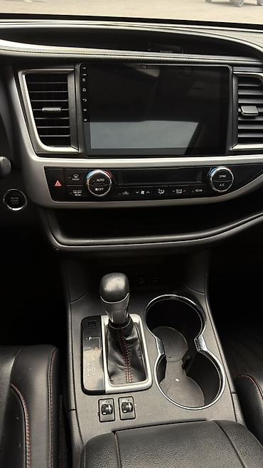 toyota prodo: Toyota Highlander: 2018 г., 3.5 л, Автомат, Бензин, Кроссовер — 8