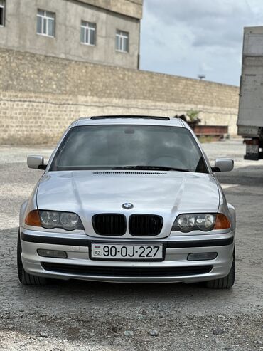 niva 4 qapılı: BMW 3 series: 2.5 l | 1999 il Sedan
