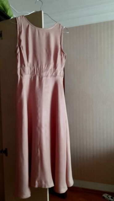 sade don modelleri: Коктейльное платье, L (EU 40)