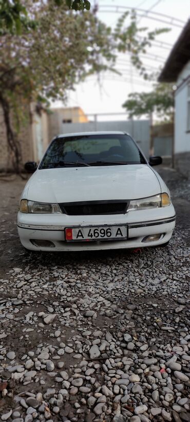 шеврале лачетти: Daewoo Nexia: 1995 г., 1.5 л, Механика, Бензин, Седан