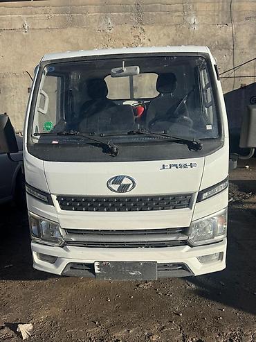 s80: Бортовой грузовик YUEJIN (надпись YUEJIN S80 на заднем борту) — 2
