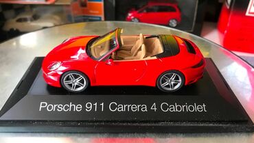Avtomobil modelləri: Kolleksiya ücün avtomobil modeli Porsche 911 991 Carrera 4 cabriolet — 8