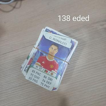 İdman və hobbi: Məhsul: Futbol kolleksiya kartları dəsti Təsvir: - Müxtəlif — 6