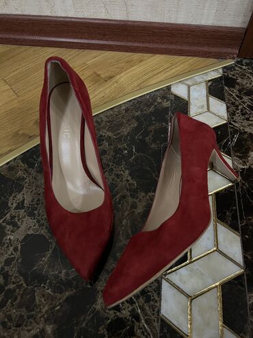 stiletto ayaqqabilar: Tuflilər, 40, rəng - Qırmızı, İşlənmiş
