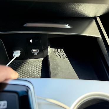 Kia: Kia K8: 2021 г., Седан — 19