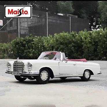 vinil disk: Maisto marka kolleksiya avtomobil modelləri - Miqyas: 1:18 die-cast — 2