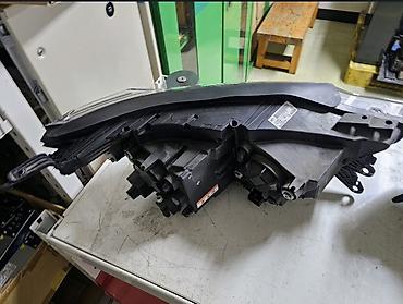 Передние фары: Комплект передних фар Ssangyong — 9