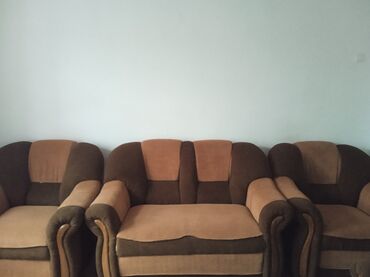 продаю мягкая мебель: Мягкая мебель четвёрка ещё большой диван раскладной состояние отличное