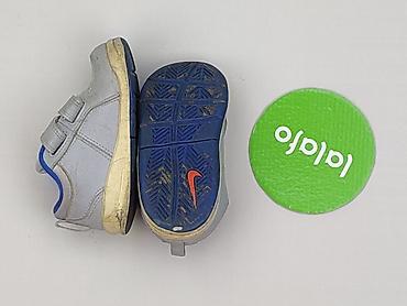 tshirt nike: Buciki niemowlęce, Nike, 22, stan - Bardzo dobry — 3