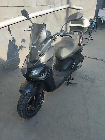 cb 400: Скутер YANGYA, чёрный, городской класс. Характеристики и оснащение: - — 1