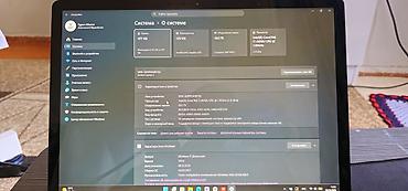 display: Microsoft Surface Laptop 2, 13.5" - Экран: 13.5", сенсорный — 2