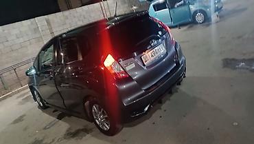 Honda: Honda Fit: 2017 г., 1.5 л, Вариатор, Бензин, Хэтчбэк — 4