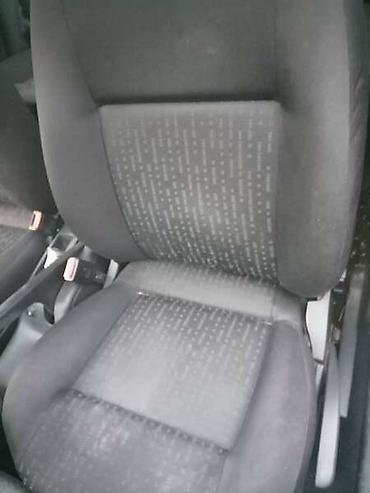 sa staklom: SEDISTA ZA VOLKSWAGEN GOLF 4 | Sedista su bez tragova koriscenja — 4