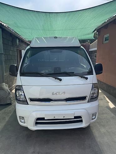 Kia: Kia BONGO: 2022 г., 2.4 л, Механика, Газ, Бус — 1