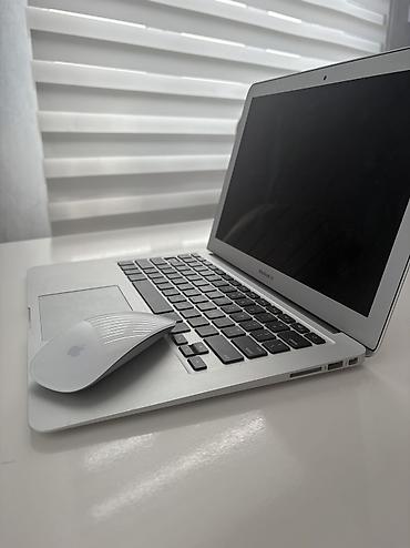 macbook air 2015: İşlənmiş Apple MacBook, 13.1 ", Intel Core i5, 128 GB, Ödənişli çatdırılma — 1