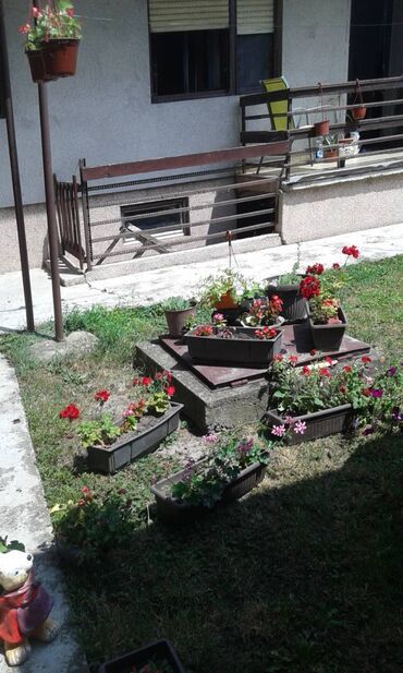 Kuće za dugoročni najam: 42 kv. m, 2 sobe — 9