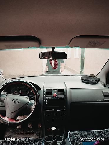 Унаа сатуу: Hyundai Getz: 2008 г., 1.1 л, Кол менен иштөөчү, Бензин, Хетчбек — 1