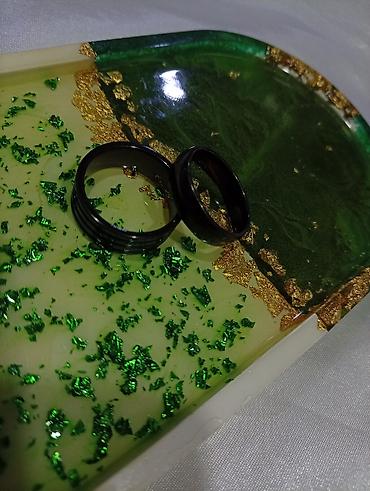 boşqa: Epoksid qab – dekorativ üzlükli oval boşqab - Material: şəffaf epoksi — 1