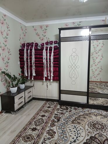 шкафы для ванной комнаты: Кийим салуучу шкаф, Колдонулган