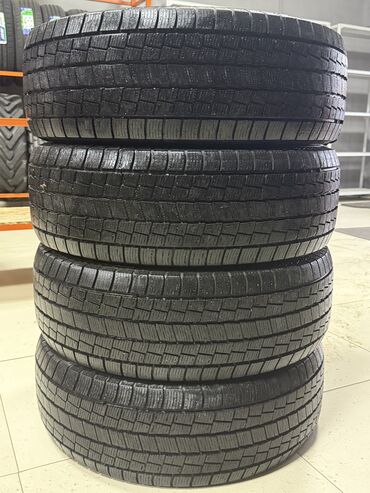 Шины: 265/65R17 Zeetex Зимняя лl

Под масло шины
проездили всего неделю