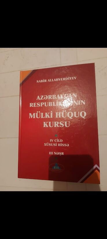 Elektron kitablar: Mülki hüquq kitabı təzə kitabdı istifadə olunmayıb qiymətdə