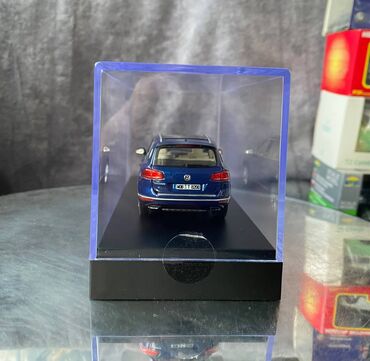 Avtomobil modelləri: 2015 il, 1:43, Dəmir, Ödənişli çatdırılma — 11