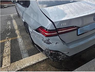 byd e1: BMW 5 series: 2026 г., Седан — 10