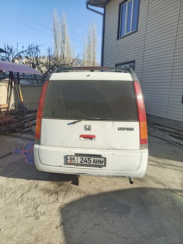 Honda: Honda Stepwgn: 2001 г., 2 л, Автомат, Бензин — 5