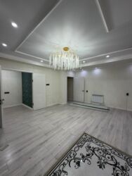 Продажа квартир: 2 комнаты, 76 м², Элитка, 3 этаж, Евроремонт — 12