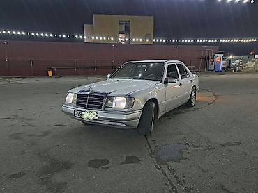 265 65 17 type 0: Mercedes-Benz W124: 2.2 l | 1994 il Sedan — 2