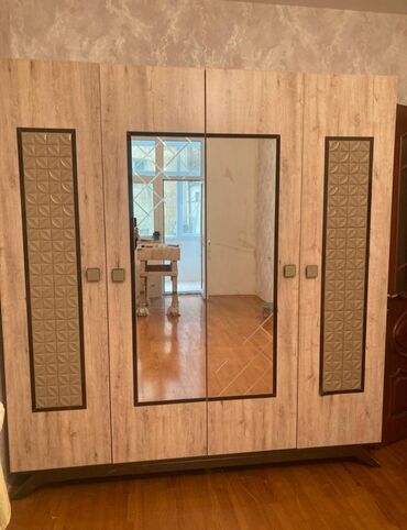 hamam dolabı: İşlənmiş, Açılan, 4 qapılı Düz dolab, Qarderob, paltar dolabı, Azərbaycan