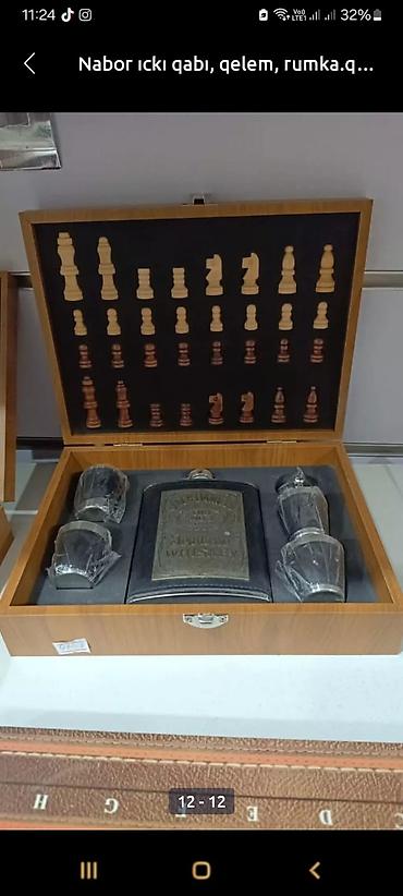 İdman oyunları: Şahmat desti.icinde içki qabı və rumkalar. yenidir — 4
