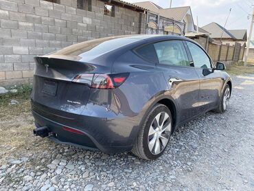 Tesla: Tesla Model Y: 2022 г., Автомат, Электромобиль, Кроссовер — 7