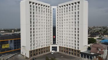 продажа квартир с дизайнерским ремонтом: 3 комнаты, 93 м², Элитка, 13 этаж, Дизайнерский ремонт