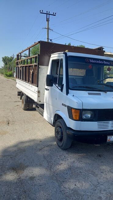 мерседес 210 2 2: Жүк ташуучу унаа, Mercedes-Benz, Стандарт, 3 т, Колдонулган