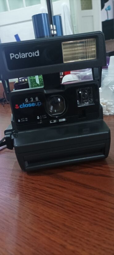 полароидный фотоаппарат: Продаю Полароид 636 в хорошем состоянии с коробкой и инструкциией