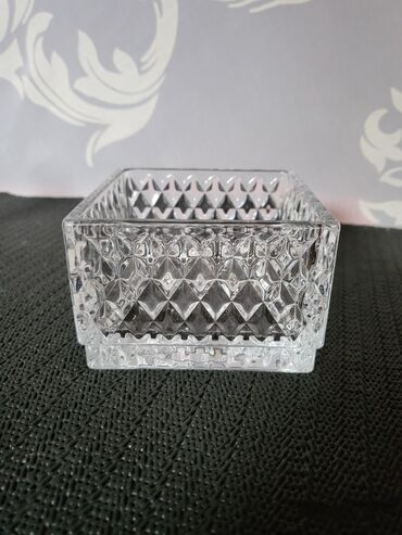 Ostalo posuđe: Bombonijera vintaz,nova pun rad staklena. Bombonijera,posuda za — 13