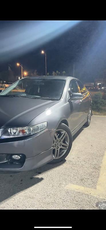 морда: Honda Accord: 2003 г., 2.4 л, Автомат, Бензин, Седан — 3